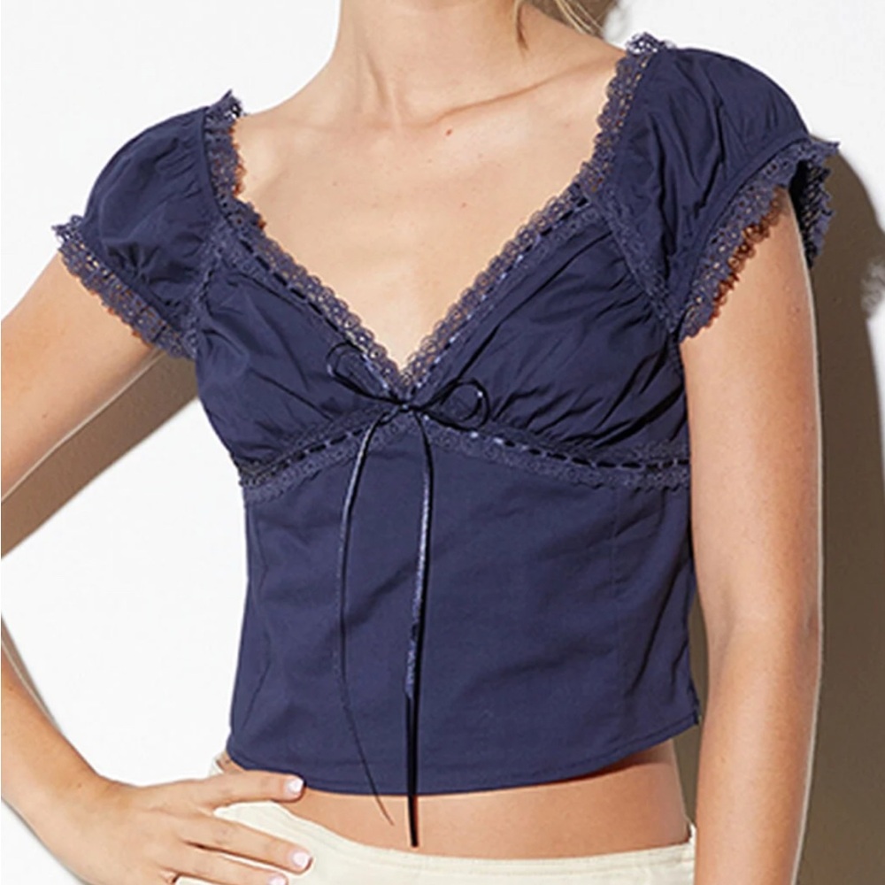 L.A. Hearts Midnight Lace Blouse